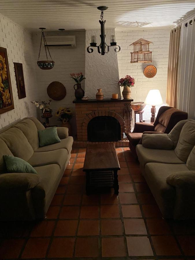 Casa Da Vo Diva No Centro De Gramado 빌라 외부 사진